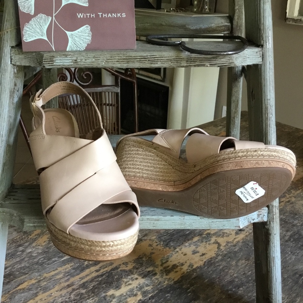 Clarks Wedge - Picture 2 of 2